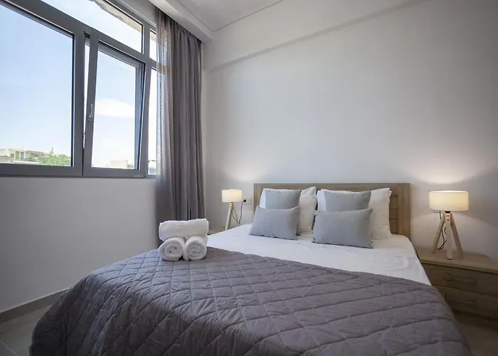 Attalos Luxury Flat Psyrri Square