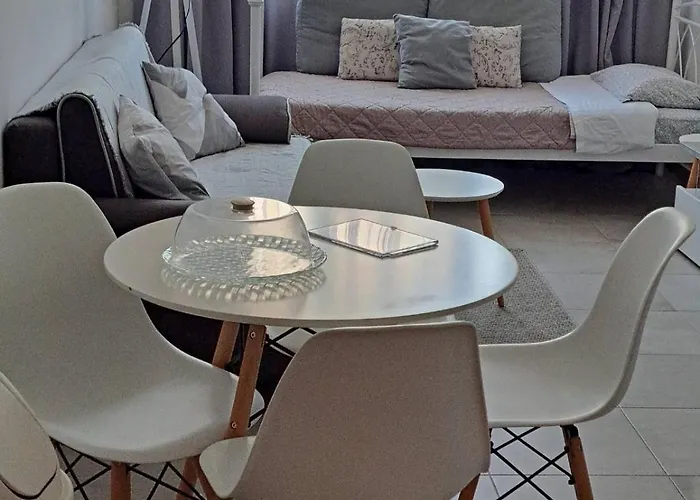 Attalos Luxury Flat Psyrri Square
